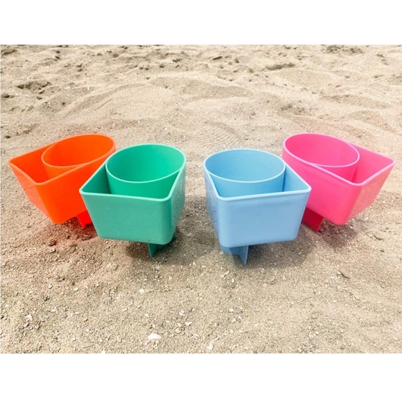 Beach Cup Holders (4) - Picture 4 of 12